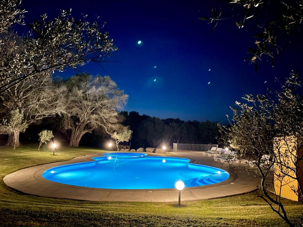 Punta D'Acu Country Resort Arzachena Zewnętrze zdjęcie