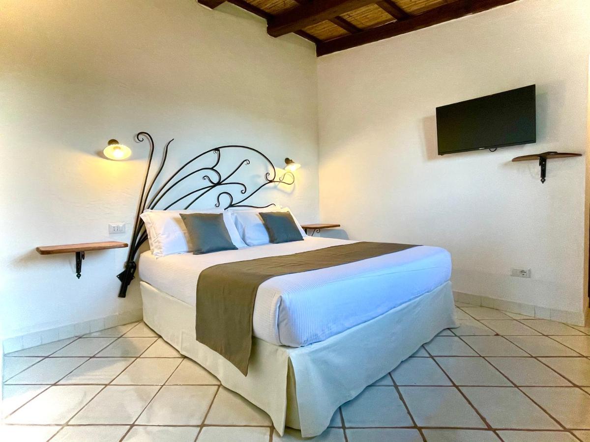 Punta D'Acu Country Resort Arzachena Zewnętrze zdjęcie