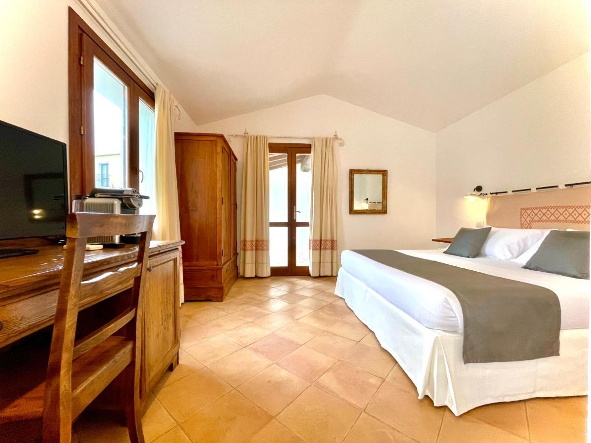 Punta D'Acu Country Resort Arzachena Zewnętrze zdjęcie